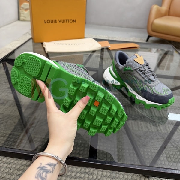 ���� ���̺��� ����Ŀ�� LV452660-1