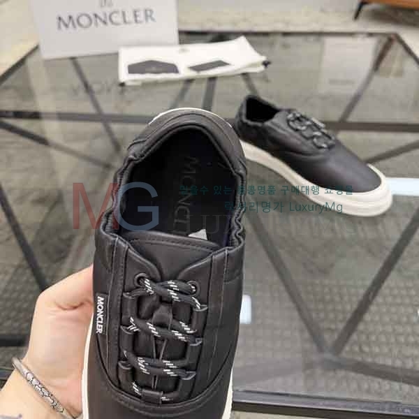 ���� ��**�� ����Ŀ�� M52280-4