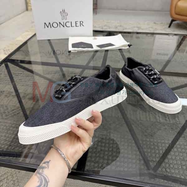 ���� ��**�� ����Ŀ�� M52280