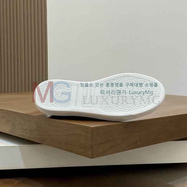 ���� ���ڷ� ��ġ�ڸ� ����Ŀ�� BC276668