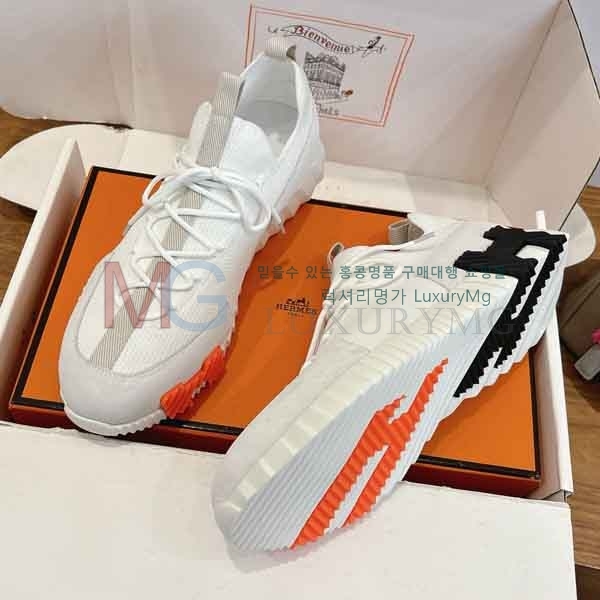  �����޽� ����Ŀ�� �������� HE702240-2