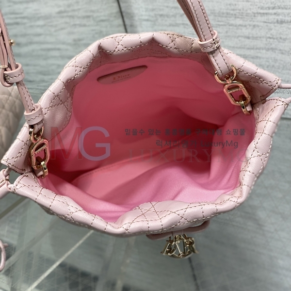 ��� �������� ��Ŷ �� �̴� M56500-2