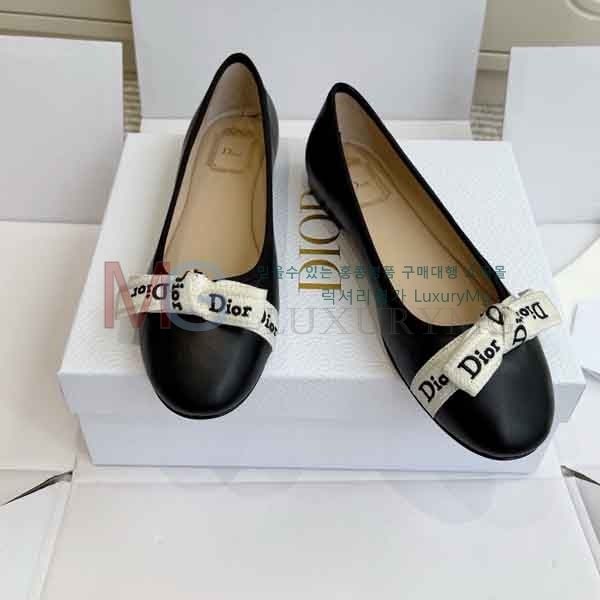 �߼� ��� �÷����� DR577021