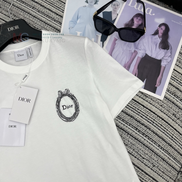 ���� �ο��� ���� Ƽ���� LOW244502-3