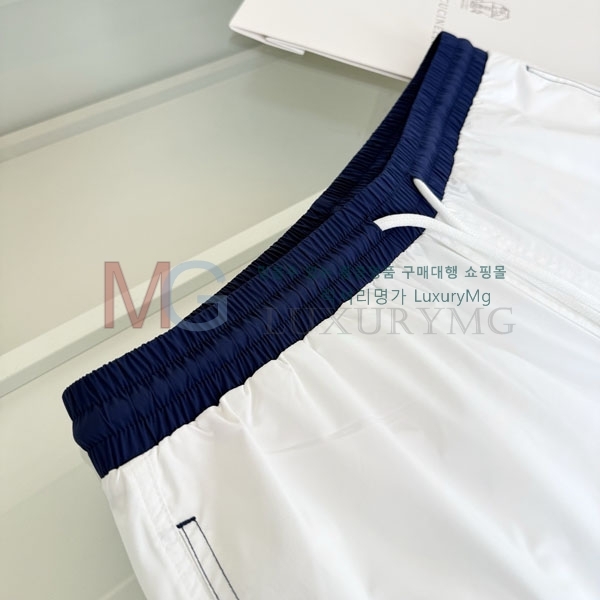 ���� ���ڷ� ��ġ�ڸ� �ݹ��� 23435609