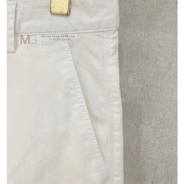 ���� ũ������ �ݹ��� 23435621-2