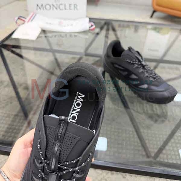 ���� ��**�� ����Ŀ�� M2N6603-1