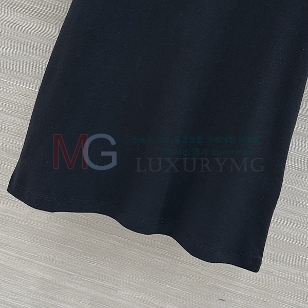 ���� �̿�̿� ���� Ƽ���� MU465785-1