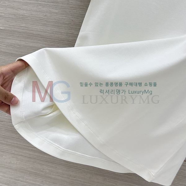 ���� �̿�̿� ���� Ƽ���� MU465785-2
