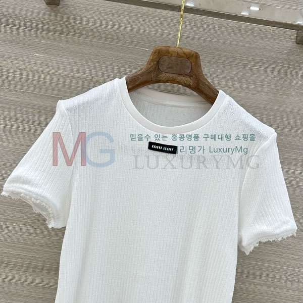 ���� �̿�̿� ���� Ƽ���� MU4653730-3