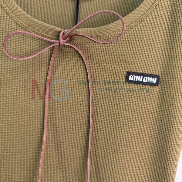 ���� �̿�̿� ���ǽ� MIU53450-4