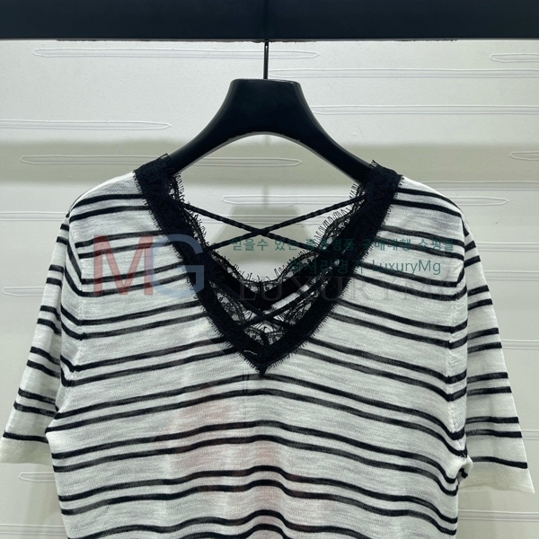 ���� �̿�̿� ���� Ƽ���� MU4653730-4