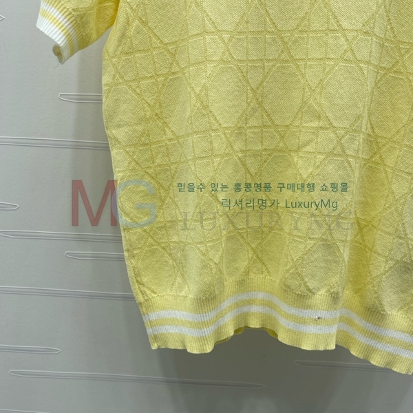 ���� �̿�̿� ���� Ƽ���� MU4653730-8