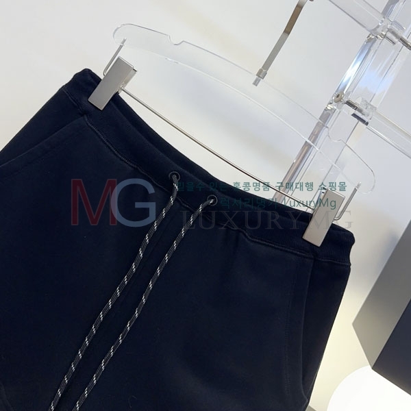 ���� �̿�̿� ���� MU33463-10