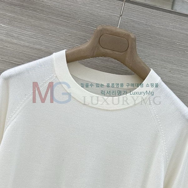 ���� ���ڷ� ��ġ�ڸ� ���� Ƽ���� BC2350623-8