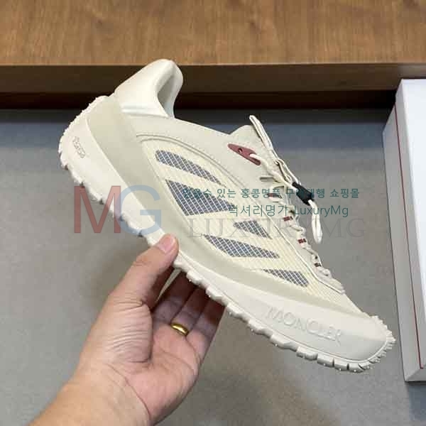 ���� ��**�� ����Ŀ�� M8887054-6
