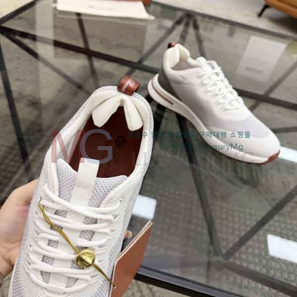 ���� �η�**�� ����Ŀ�� 3LP56667-9