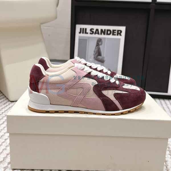  ���� ���ڷ� ��ġ�ڸ� ����Ŀ�� BC706690