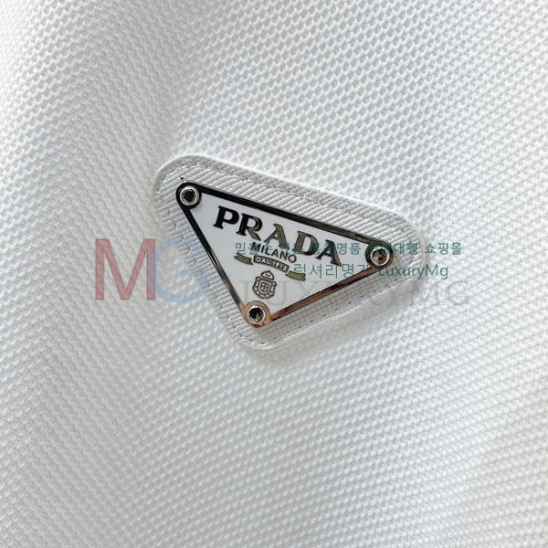 ���� ����� ī�� ����Ƽ P11555-1