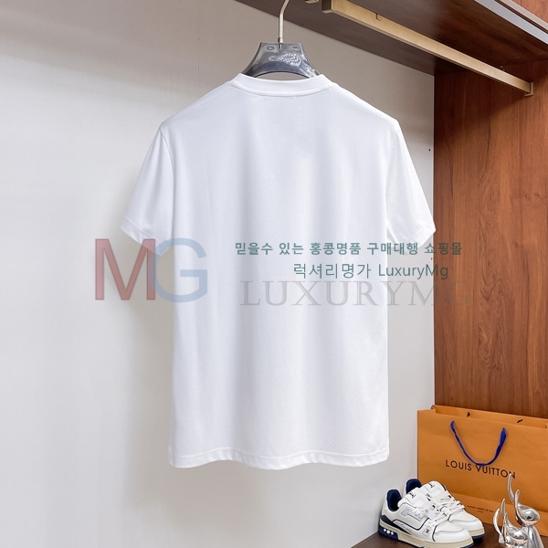���� ��**�� ���� Ƽ���� MO96781-2