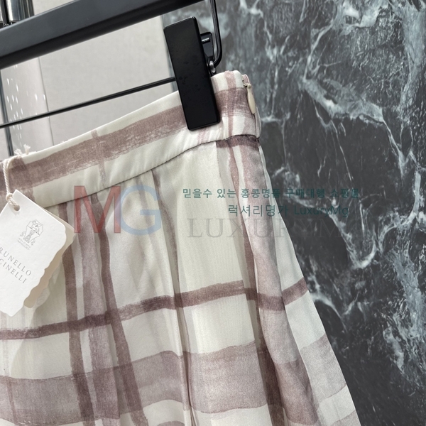 ���� ���ڷ� ��ġ�ڸ� ��ĿƮ BC346034