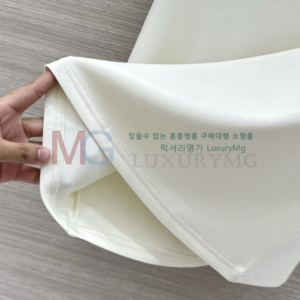 ���� ��* ���� Ƽ���� CHA04574-10