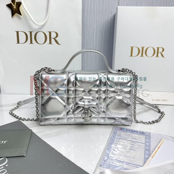 ��� ���� ��� �� �̴� ��� S05460-15