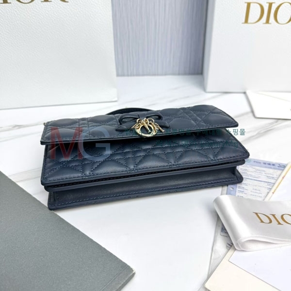 ��� ���� ��� �� �̴� ��� S05550-13