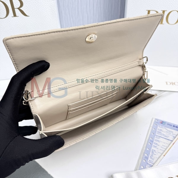 ��� ���� ��� �� �̴� ��� S05550-15