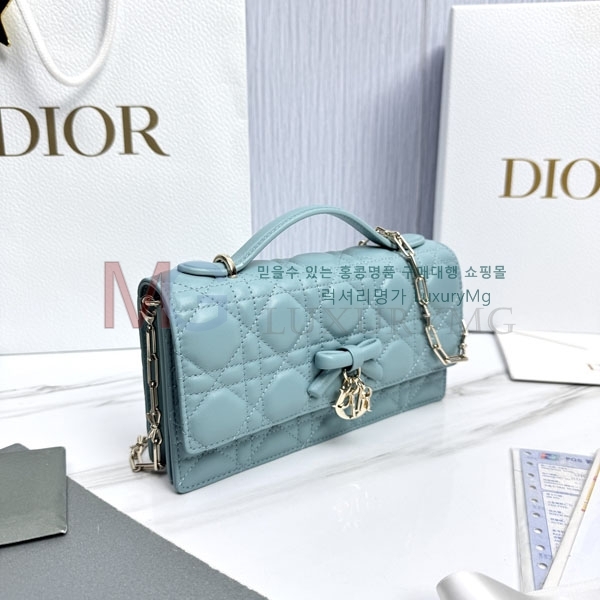 ��� ���� ��� �� �̴� ��� S05550-16