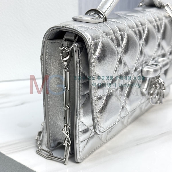 ��� ���� ��� �� �̴� ��� S05550-18
