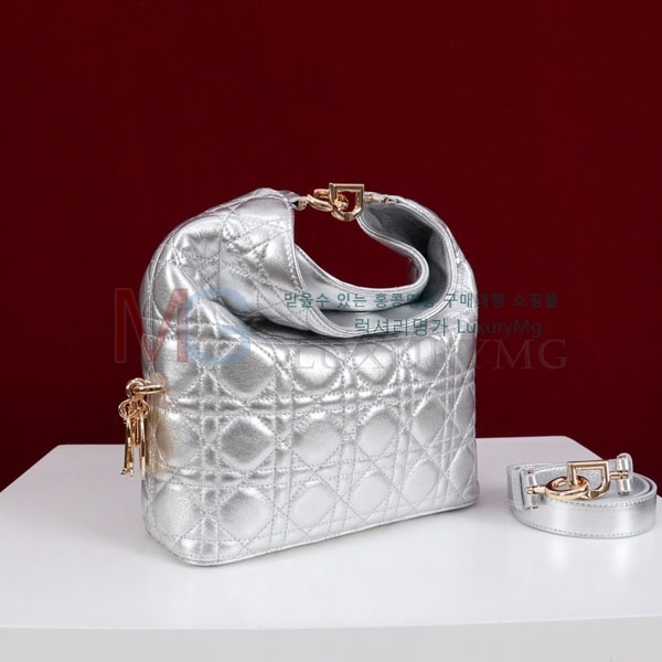 ��� �̴Ϲ� M1538-1
