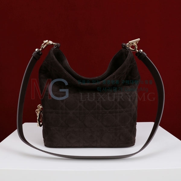 ��� �̴Ϲ� M1538-3