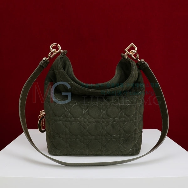 ��� �̴Ϲ� M1538-8