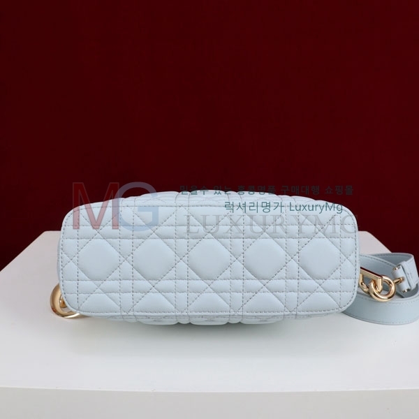 ��� �̴Ϲ� M1538-10