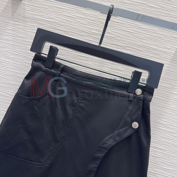���� �����޽� ��ĿƮ HE613685-11
