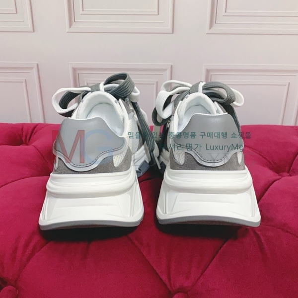�������� ��ü�ذ��ٳ� ����Ŀ�� DG2666081-1