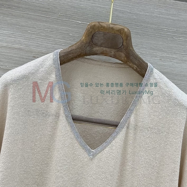 ���� ���ڷ� ��ġ�ڸ� ���� Ƽ���� BC2346477-7