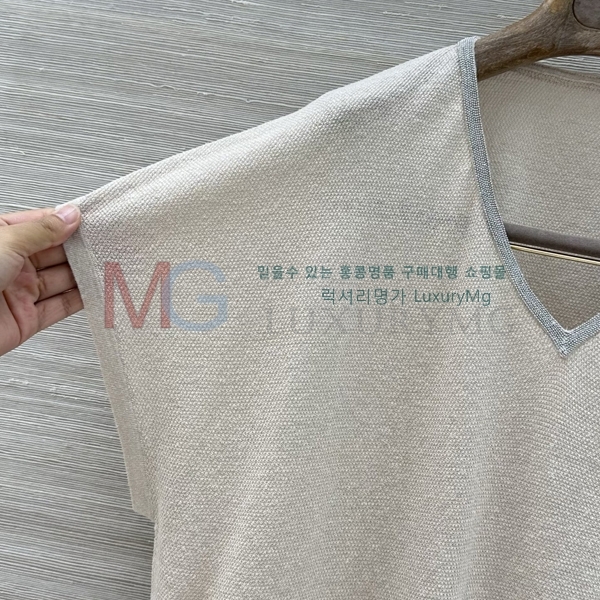 ���� ���ڷ� ��ġ�ڸ� ���� Ƽ���� BC2346477-7