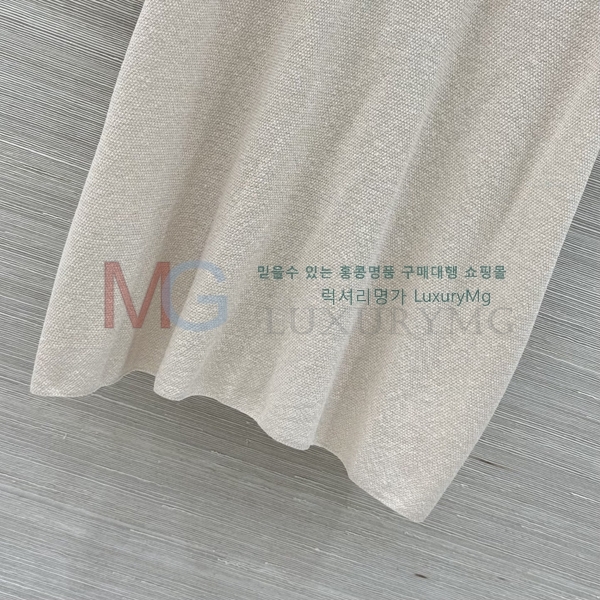 ���� ���ڷ� ��ġ�ڸ� ���� Ƽ���� BC2346477-7