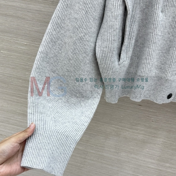 ���� ���ڷ� ��ġ�ڸ� ������ ����� BC235245-3
