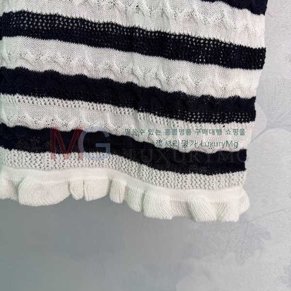 ���� �̿�̿� ī�� ����Ƽ MU336370-2