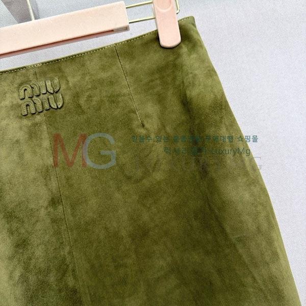 ���� �̿�̿� ��ĿƮ MIU4356435-3