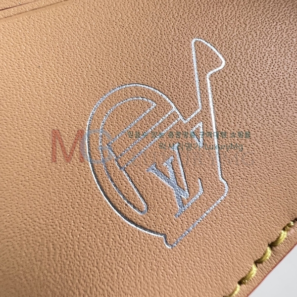 ���̺��� ���� ���ų����� M27560