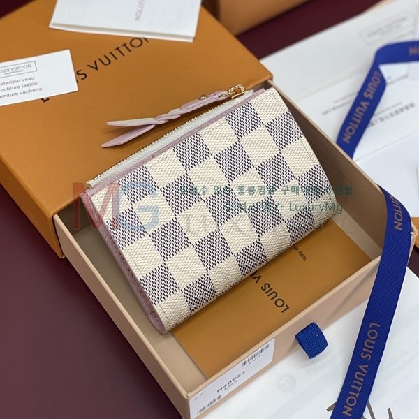 ���̺��� Ŭ���� ���� N40921-1