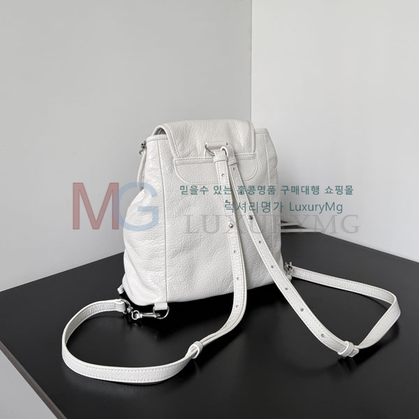 �߷��þư� 𝗟𝗘 𝗖𝗜𝗧𝗬 ���� �̴� 71294-1