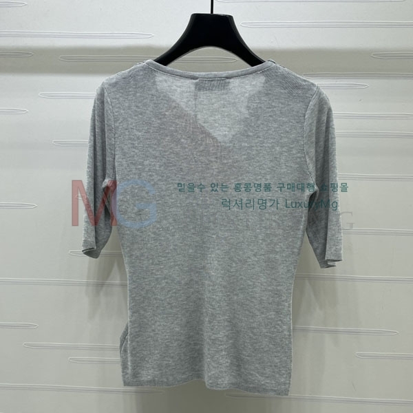 ���� �̿�̿� ���� Ƽ���� MU4574790-4