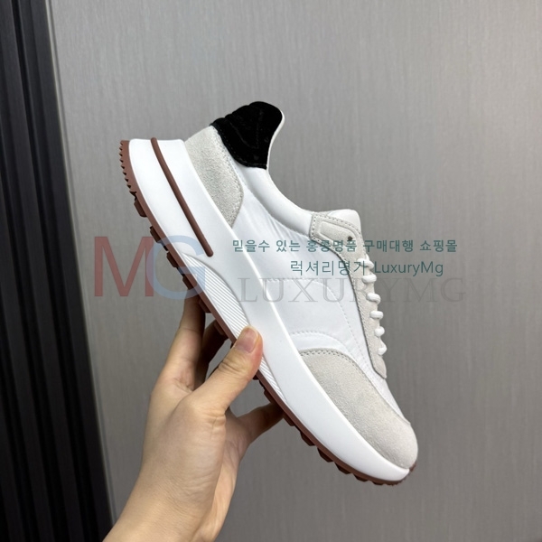���� �η�**�� �ȭ LP9502369-2