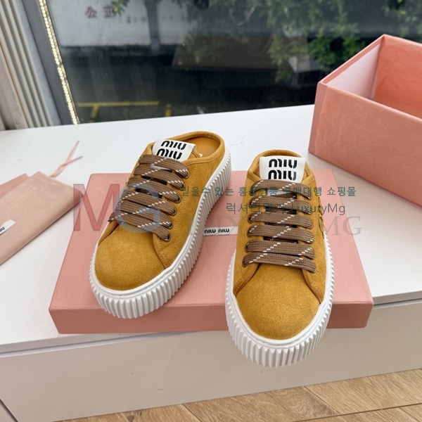 ���� �̿�̿� �� ����Ŀ�� MIU011706-1