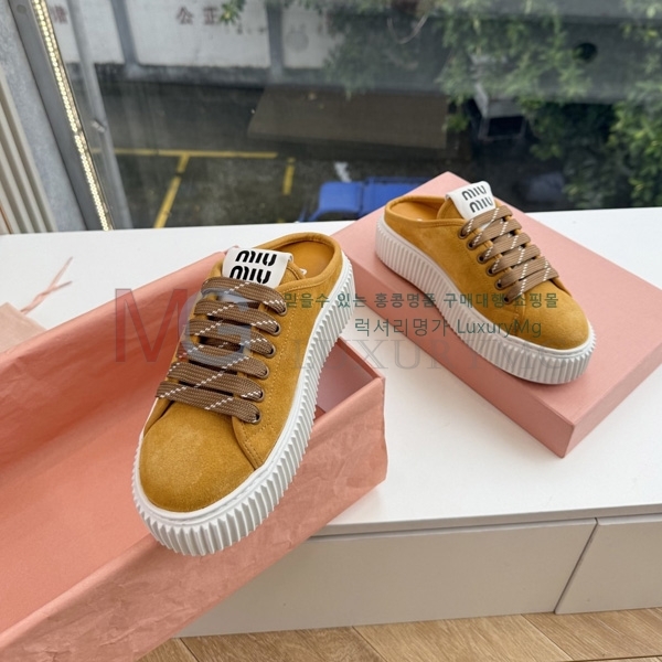 ���� �̿�̿� �� ����Ŀ�� MIU011706-1